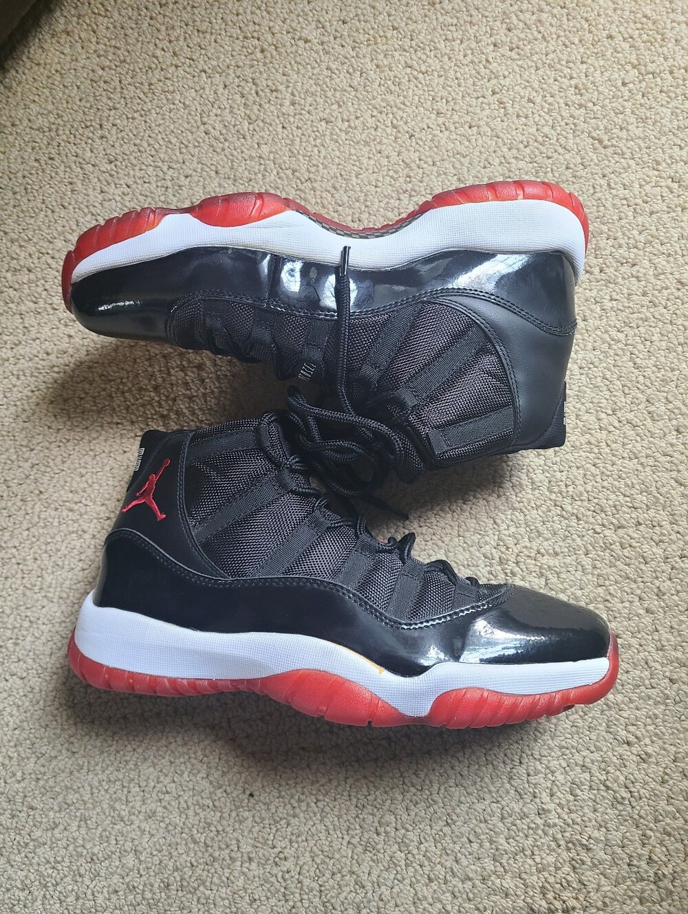 Air Jordan retro 11 bred 2012/Size 10